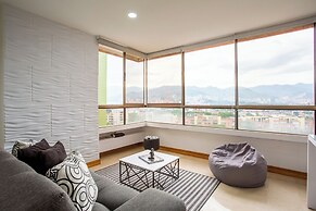 Edificio Alcazar de Oviedo BY Host Medellin