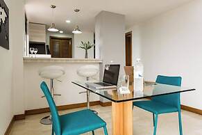 Edificio Alcazar de Oviedo BY Host Medellin