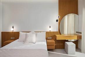 Adore White Natural Retreat by Estia