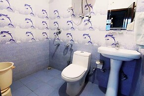 Goroomgo Daddy's Manali