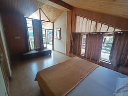 Goroomgo Daddy's Manali