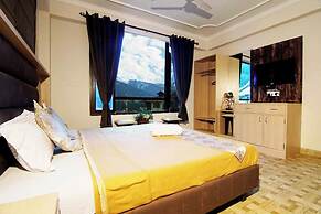 Goroomgo Daddy's Manali