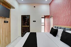 Goroomgo Vrrinda Residency Varanasi