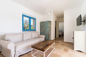 3985 Tenuta di Uma by Barbarhouse