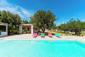 3985 Tenuta di Uma by Barbarhouse