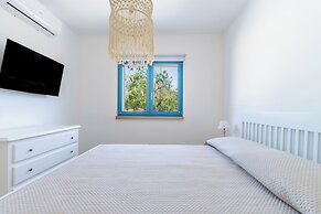 3985 Tenuta di Uma by Barbarhouse