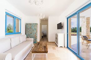 3985 Tenuta di Uma by Barbarhouse