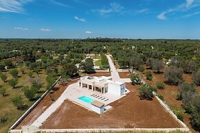 3985 Tenuta di Uma by Barbarhouse