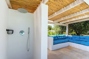 3985 Tenuta di Uma by Barbarhouse