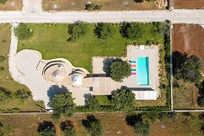 3985 Tenuta di Uma by Barbarhouse