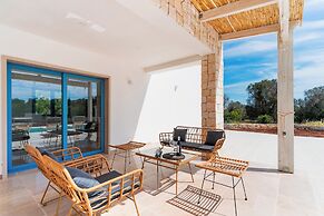 3985 Tenuta di Uma by Barbarhouse