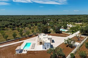 3985 Tenuta di Uma by Barbarhouse