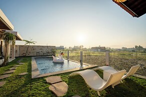 Villa Kome & Gabi Canggu Bali