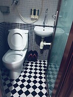 KATHMANDU GUEST HOUSE