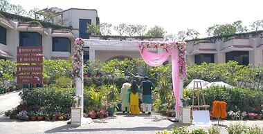 Luxera Hotels & Resorts