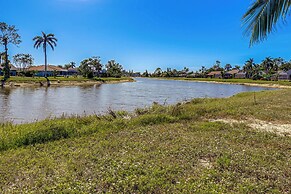 Bonita Springs Home w/ Lake Views: 8 Mi to Beach!