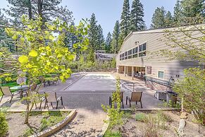 Welcoming Incline Village Condo ~ 2 Mi to Beach!