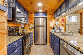 Easy-access Pigeon Forge Cabin w/ Hot Tub!