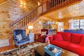 Easy-access Pigeon Forge Cabin w/ Hot Tub!