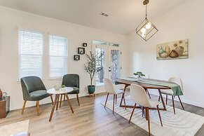 Seasonal Pool, Balcony: Quiet & Cozy Aurora Condo!