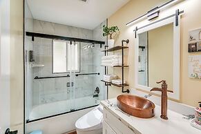 Del Rey Oaks Vacation Home w/ Mini-golf Course!