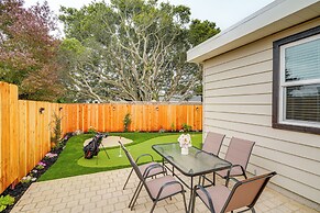Del Rey Oaks Vacation Home w/ Mini-golf Course!