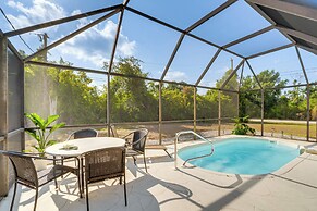 Pet-friendly Port Charlotte Home w/ Pool & Lanai!