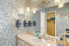 Pet-friendly Port Charlotte Home w/ Pool & Lanai!