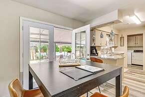 Hot Tub & Sauna: Dewey Getaway w/ Community Perks