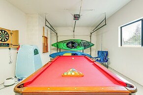 Hot Tub & Sauna: Dewey Getaway w/ Community Perks