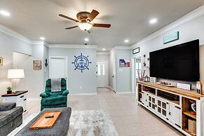 Home on Lake Granbury w/ Hot Tub: 5 Mi to Dtwn!