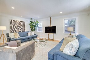 Albuquerque Adobe Cottage: Yard, Walkable Area