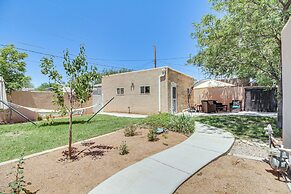 Albuquerque Adobe Cottage: Yard, Walkable Area