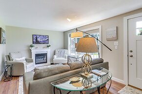 Old Saybrook Home w/ Screened Porch & Ocean View!