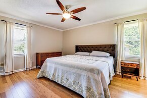 Stonecrest Family Home: Close to Panola Mountain!