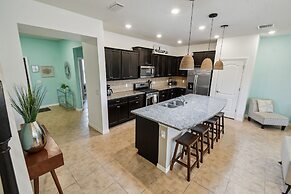 4663tsd-solterra Resort 5 Bedroom Townhouse by RedAwning