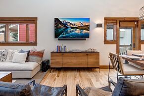 Park Villa 2 Bedroom Home by RedAwning