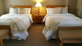 Starlight Lodge Cape Cod