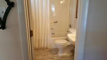 Starlight Lodge Cape Cod