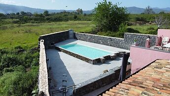 Le Decime Retreat