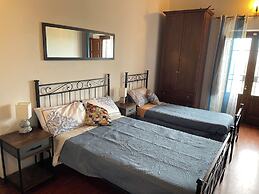 Le Decime Retreat