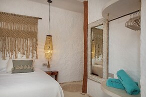 Mawimbi Boutique Hotel