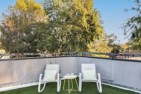 Fulton II by Avantstay Rooftop Patio w/ Views!
