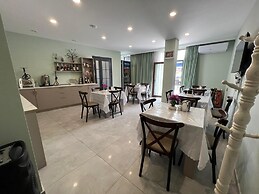 Caspian VF Hotel