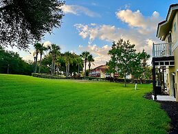 Grand Emerald 3BR Townhouse Near Disney Parks
