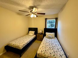 Grand Emerald 3BR Townhouse Near Disney Parks