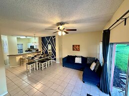 Grand Emerald 3BR Townhouse Near Disney Parks