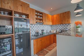 Mahadewi Sunset Villa