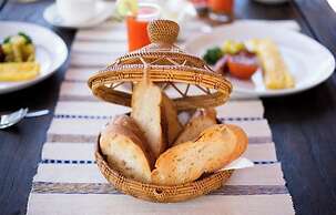 Happy Honeymoon Private Villa