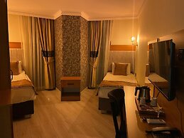 Golden Lux Hotel Antalya